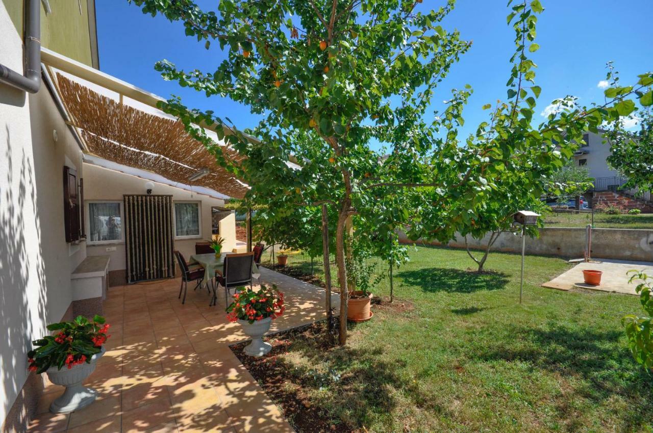 Nevija Novigrad (Istria) Exterior foto